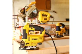 Лобзик DeWalt DWE349