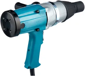 Электрический ударный гайковерт Makita 6906