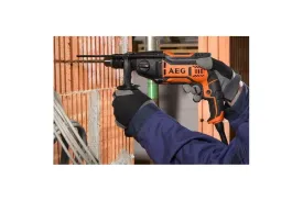 Ударная дрель AEG SB2E850R